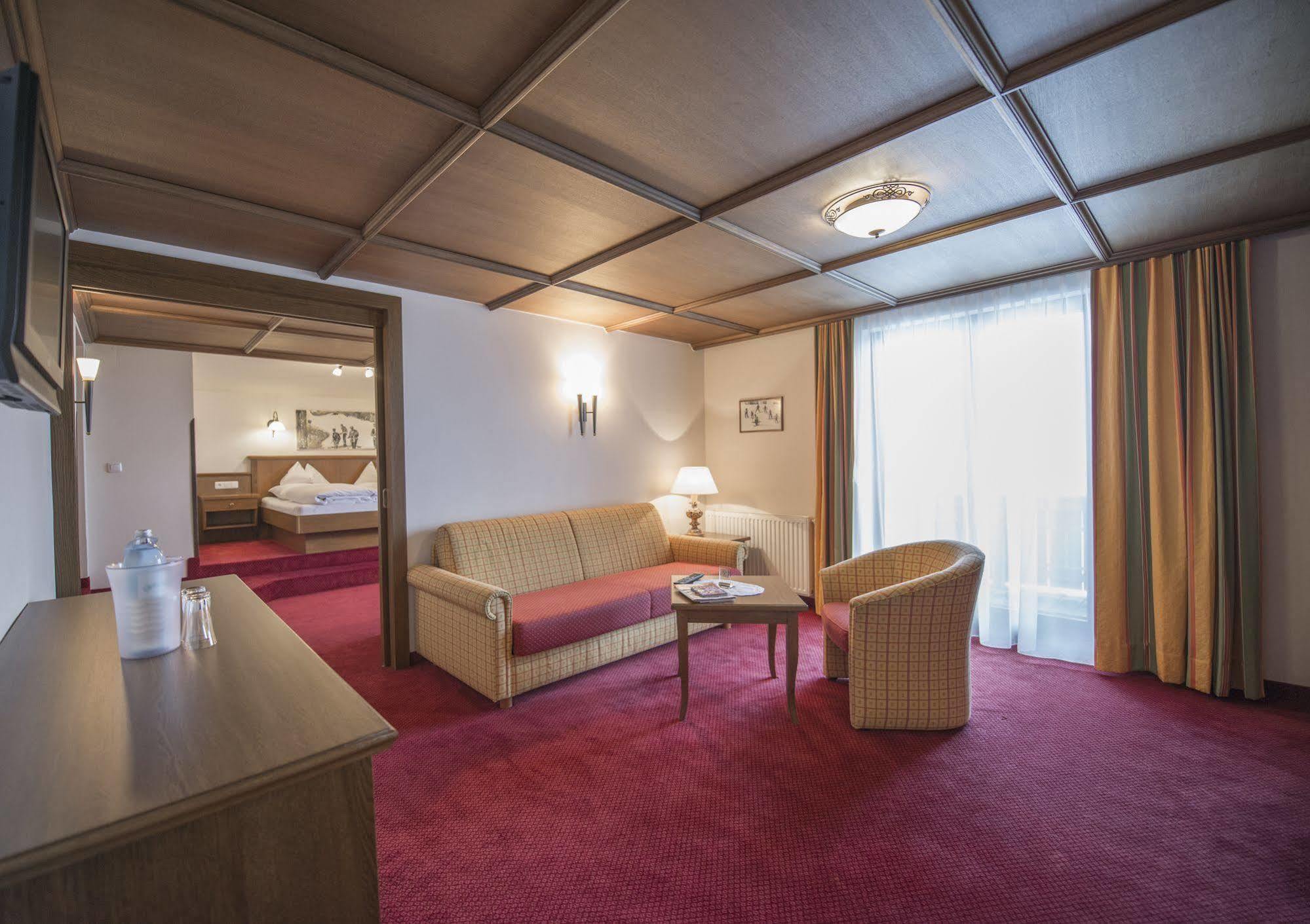 Hotel Arlberghoehe Sankt Christoph Am Arlberg Exteriér fotografie